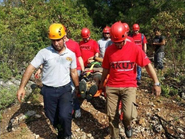 Alanya&rsquo;da Paraş&uuml;t Kazası: 2 Yaralı 3