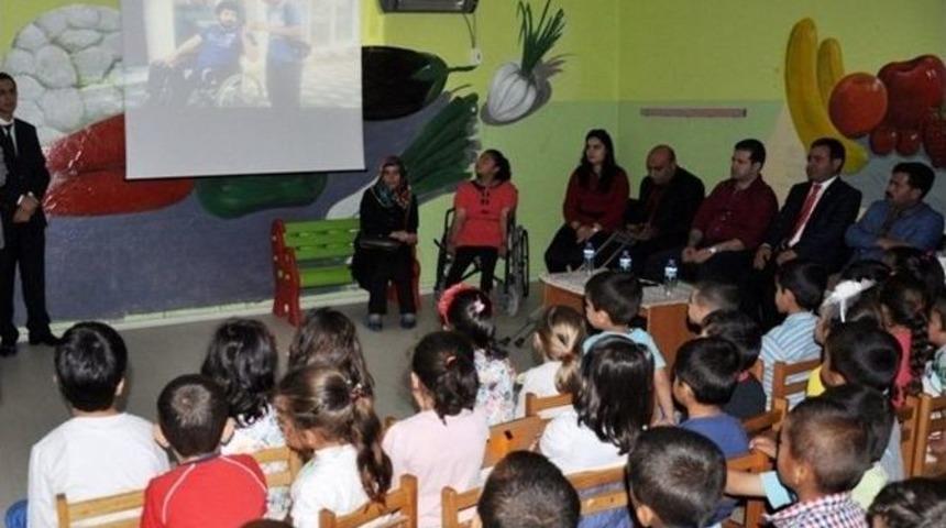 Engelliler Minik &Ouml;ğrenciler İle Buluştu