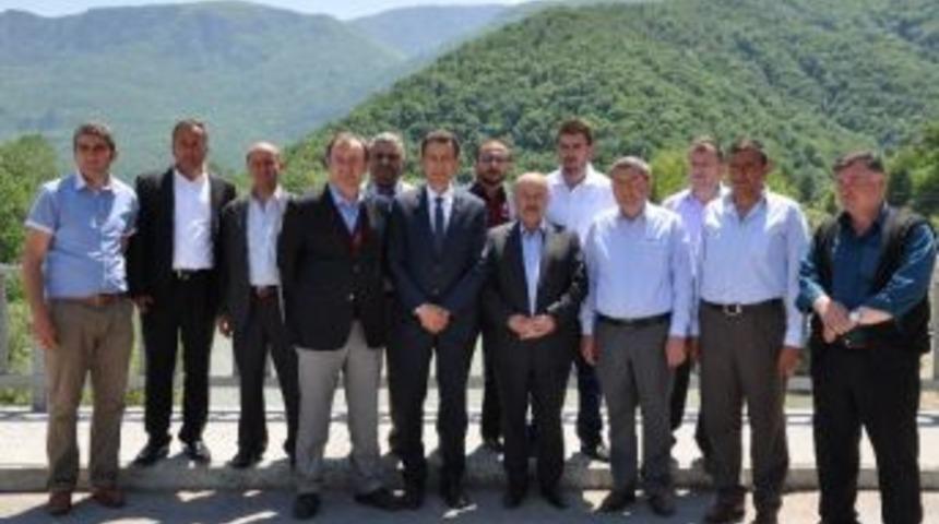 Milletvekili Kahveci, &ldquo;herkesin G&ouml;nl&uuml;nde Ak Parti Var&rdquo;