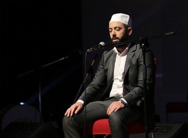 Bakan &Ccedil;ağatay Kılı&ccedil;, &rsquo;bir Hilal Uğruna&rsquo; Programına Katıldı 1