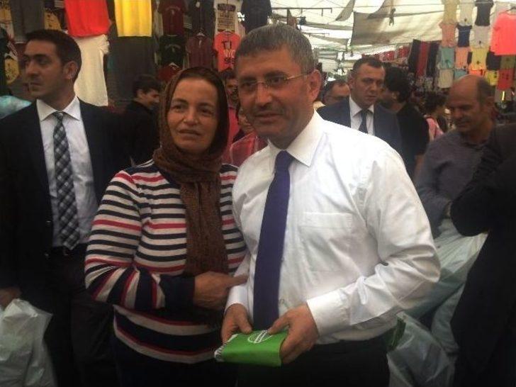 Üsküdar’da Pazarcı Esnafa Tek Tip Kıyafet G3