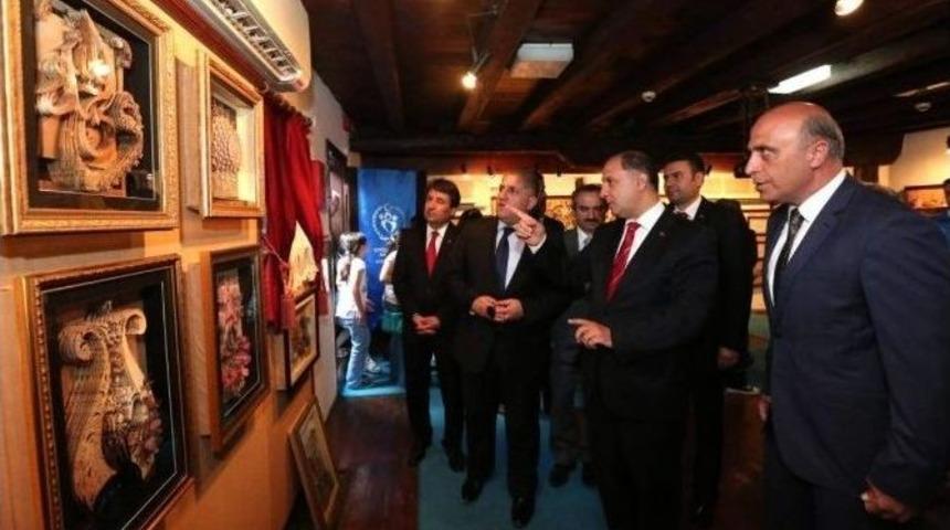 Amasya’da Gençlik Haftası Sergisi Açıldı