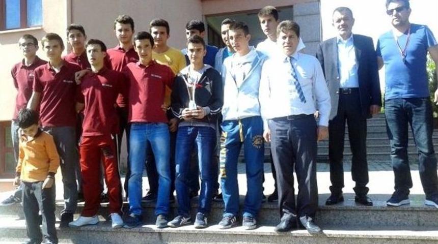Gediz Mna Anadolu Lisesi, Halı Saha Futbol Ligi&rsquo;nde K&uuml;tahya Şampiyonu Old