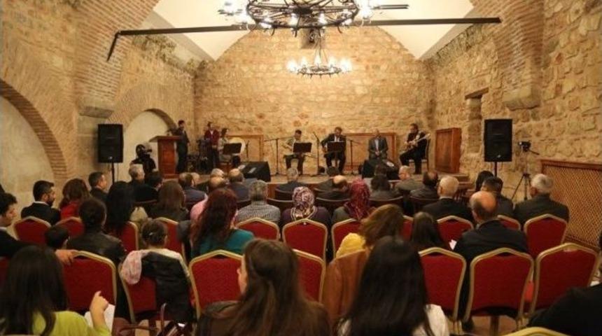 Deveciler Hanı&rsquo;nda Tokat T&uuml;rk&uuml;leri Konseri