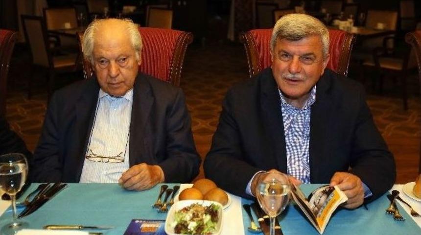 Başkan Karaosmanoğlu, Nuri Pakdil&rsquo;i Ağırladı