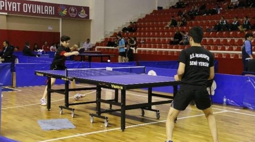 Masa Tenisi Gen&ccedil;ler T&uuml;rkiye Şampiyonası Başladı