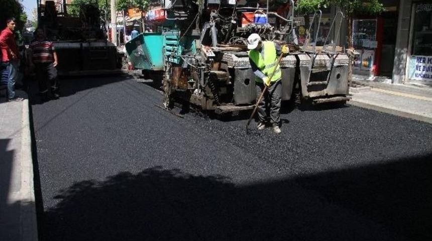 Bağlar Belediyesi Asfalt &Ccedil;alışmalarına Başladı