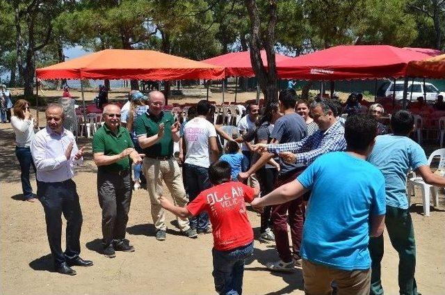 Manavgat Belediyesi, Engelli &Ouml;ğrenciler İ&ccedil;in Piknik D&uuml;zenledi 1
