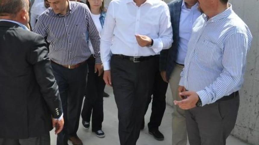 Zeybekci: Oecd &Uuml;lkeleri I&ccedil;inde En Y&uuml;ksek Asgari &Uuml;cret T&uuml;rkiye'de