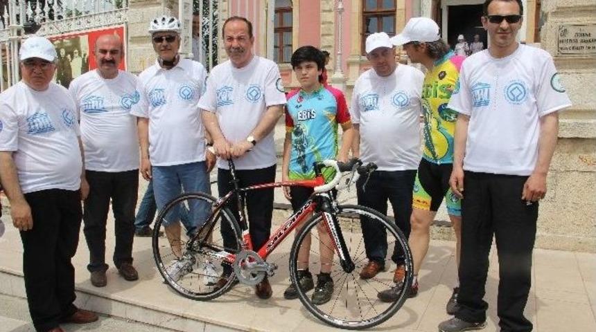 Karaağa&ccedil;&rsquo;a Bisiklet Yolu Yapılacak