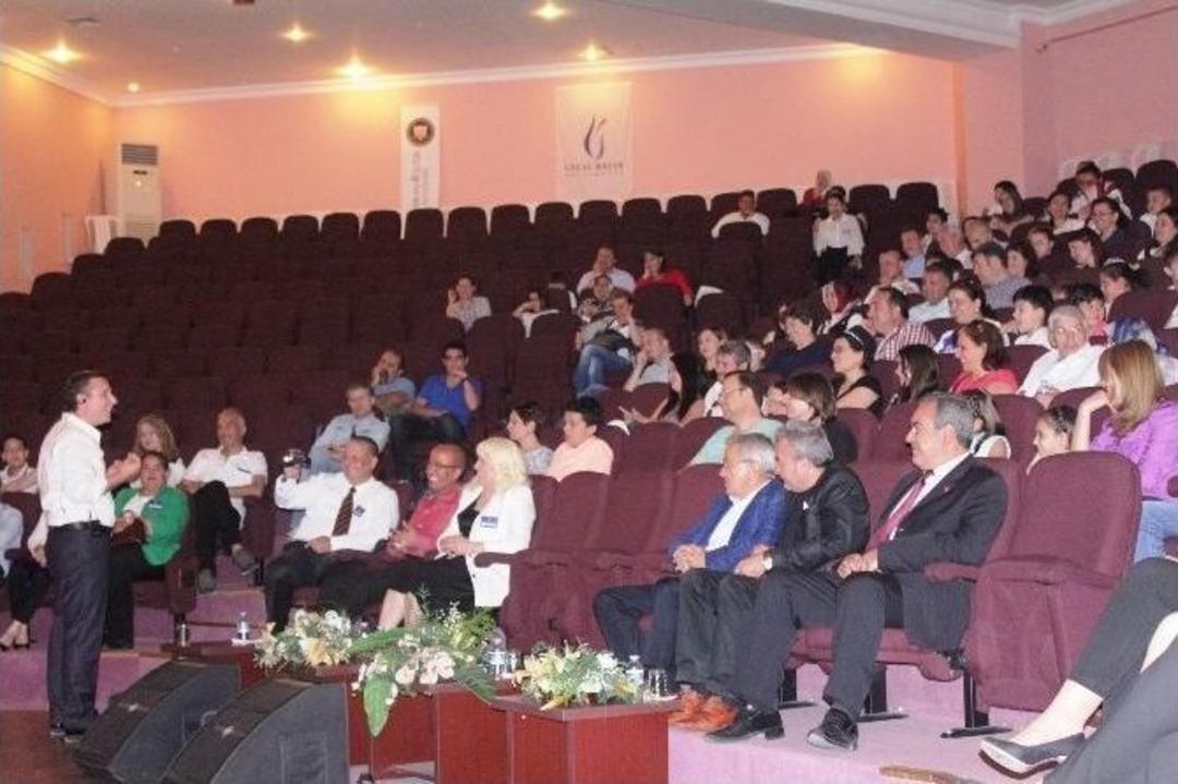 Amerikan K&uuml;lt&uuml;r Koleji&rsquo;nden &lsquo;aile Ve Eğitim Ko&ccedil;luğu&rsquo; Semineri