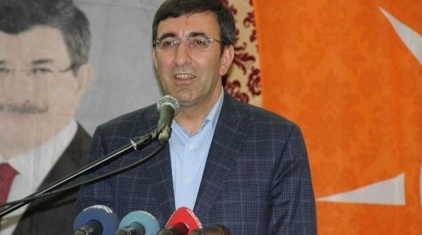 Bakan Yılmaz Diyarbakır&rsquo;daki Bing&ouml;ll&uuml;lerle Bir Araya Geldi