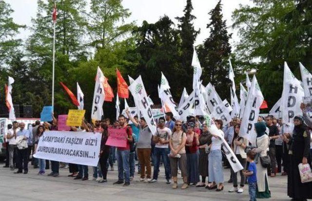 Çorlu'da Hdp’Liler Ak Parti Aracına Saldırdı