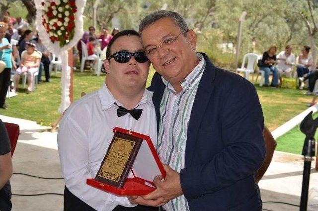 Kuşadası Engelliler K&ouml;y&uuml;&rsquo;nde Bahar Şenliği 1