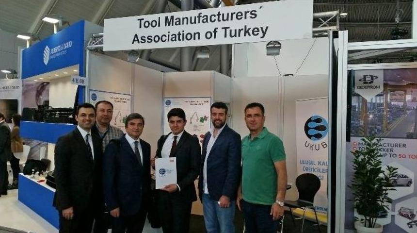 Ukub T&uuml;rk Kalıp Sekt&ouml;r&uuml;n&uuml;n Yurt Dışı Tanıtımına Hız Verdi