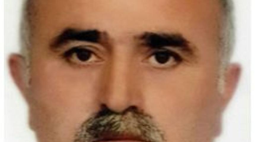 Evinin &Ouml;n&uuml;nde Tuvaletini Yapanı Uyarınca &Ouml;ld&uuml;r&uuml;ld&uuml;