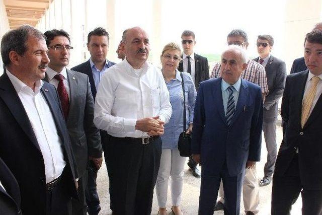 Bakan Müezzinoğlu’ndan, ‘aile Hekimliği’ Açıklaması