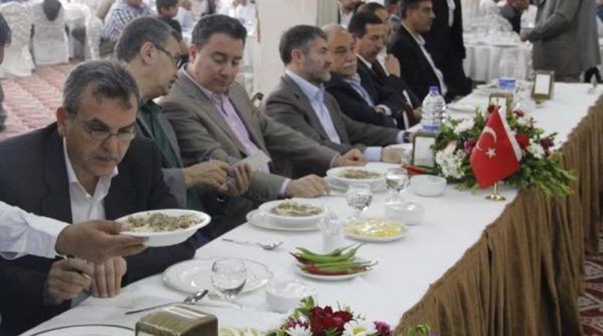 Babacan: Alnımızın Teriyle T&uuml;rkiye Ekonomisini B&uuml;y&uuml;tt&uuml;k