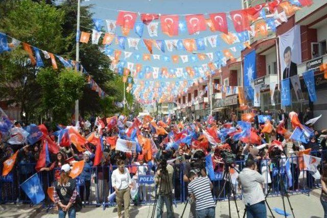 Akdoğan'dan Hdp'ye: Barajı Aşarsan 'özerklik Ilan Ediyoruz' Demeyeceğinin Garantisi Var Mı?