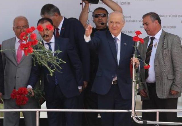 Bah&ccedil;eli: Sınırlarımız Yol Ge&ccedil;en Hanına D&ouml;nerken Davutoğlu Neredeydi? (2) 2