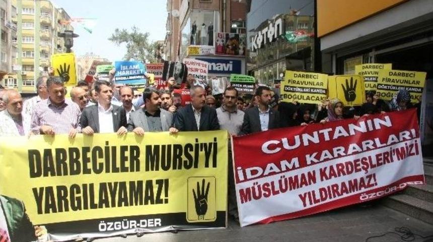 &Ouml;zg&uuml;r-der Diyarbakır Şubesi&rsquo;nden Mursi&rsquo;nin İdam Edilmesi Kararına Tepki