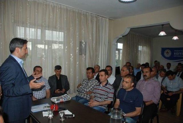 Ak Parti Grup Başkanvekili Aydın, Eğitimcilerle Biraraya Geldi