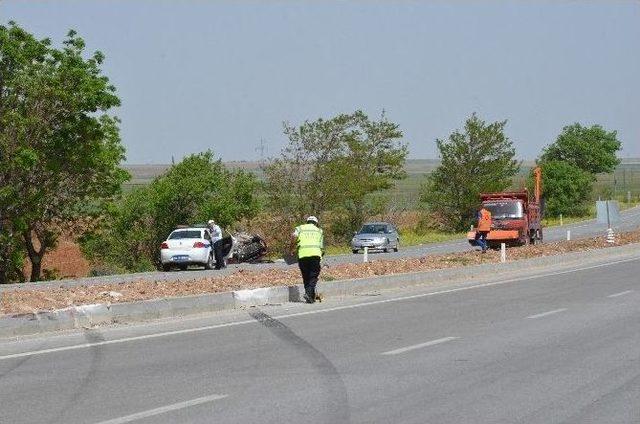 Karaman’da Otomobil Takla Attı: 4 Yaralı 2