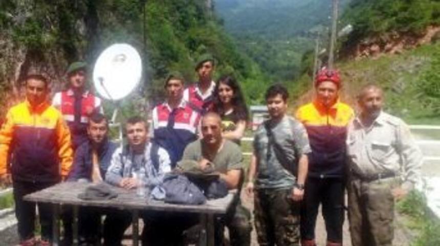 Kartepe'de Kaybolan 8 Dağcıyı Jandarma Ve Afad Ekipleri Kurtardı