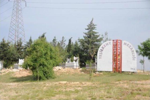 Gaziantep’Te Boş Mezarda Ceset Bulundu