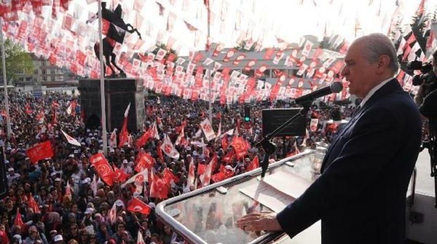 Bah&ccedil;eli: Sınırlarımız Yol Ge&ccedil;en Hanına D&ouml;nerken Davutoğlu Neredeydi? (3)