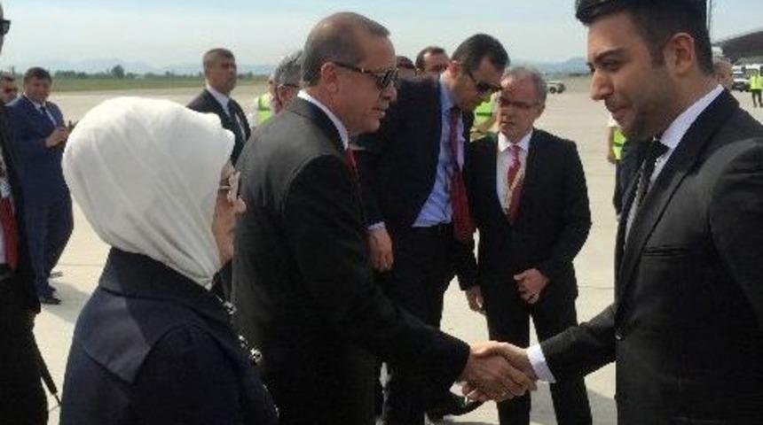 İş Adamı Kerem G&ouml;ğ&uuml;ş, Arnavutluk&rsquo;ta G&ouml;r&uuml;şmelere Katıldı