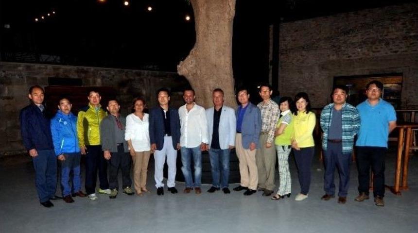 Bodrum Belediyesi, G&uuml;ney Koreli Y&ouml;neticileri Ağırladı