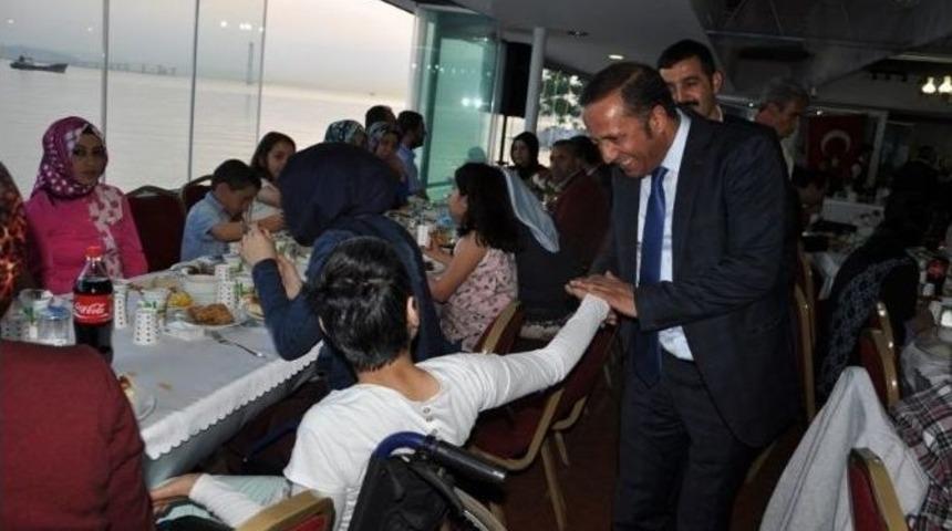 Başkan Toltar Engelli Vatandaşlarla Bir Araya Geldi