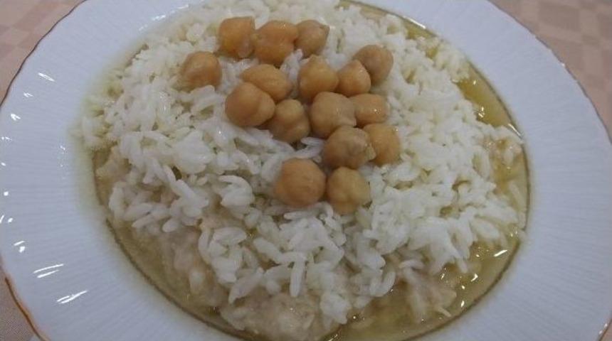 Burhaniyeli Lokantacıdan Keşkek G&uuml;n&uuml;