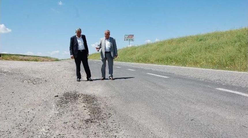 Samsat Belediye Başkanı Yusuf Fırat&rsquo;ın Yol Tepkisi