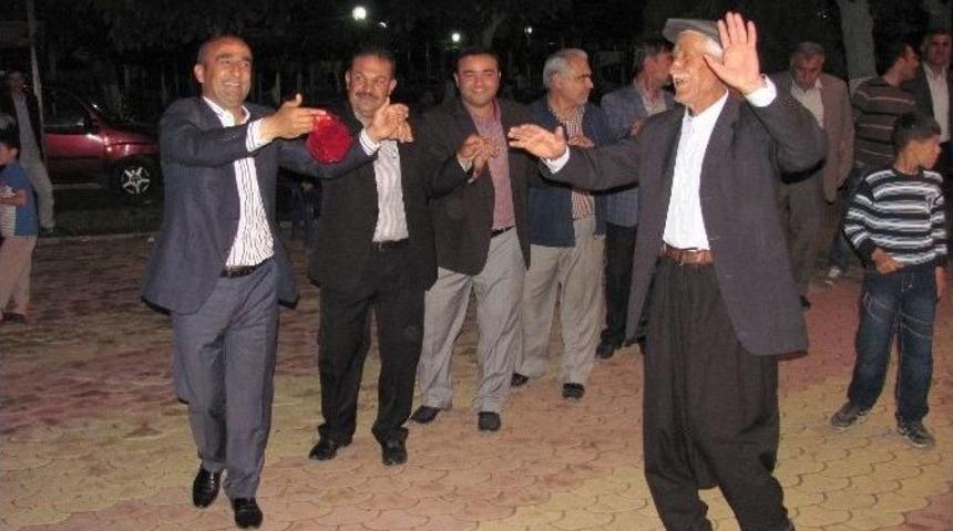 Başkan &Ouml;zdemir Halkla İ&ccedil; İ&ccedil;e