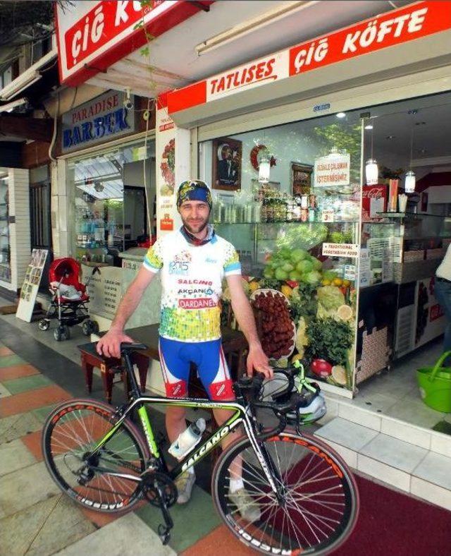 Bisikletlilere Dikkat Çekmek Için 460 Kilometre Pedal Çevirdi 1