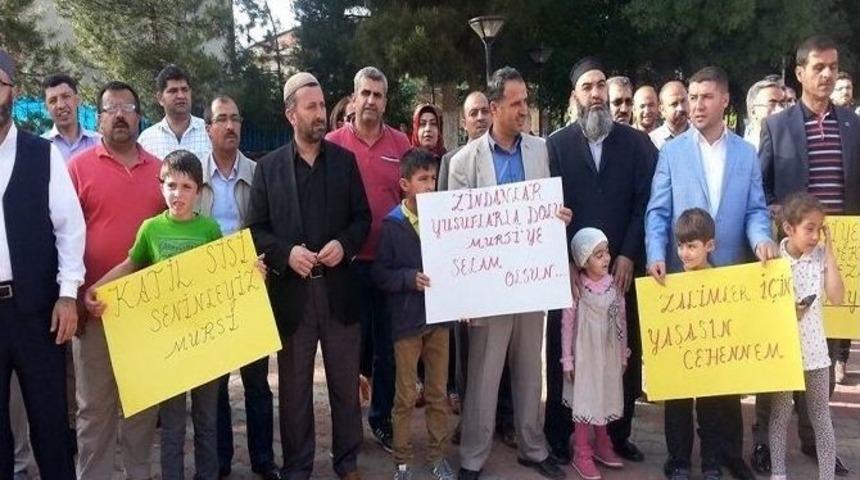 Mursi&rsquo;nin İdam Kararı Midyat&rsquo;ta Protesto Edildi