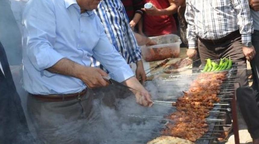 Ak Partili Tayyar: Tarih Yazmak I&ccedil;in Yola &Ccedil;ıktık