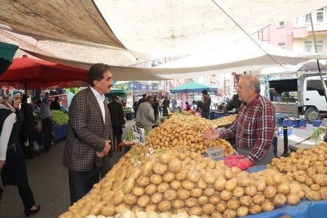 Bağımsız Aday &Ouml;lmeztoprak Semt Pazarını Gezdi 1
