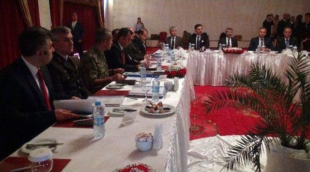 Hatay&rsquo;da Sınır G&uuml;venliği Toplantısı 1
