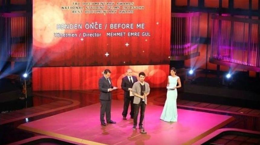 Trt&rsquo;den Sel&ccedil;uk İletişim&rsquo;e 2 &Ouml;d&uuml;l Birden