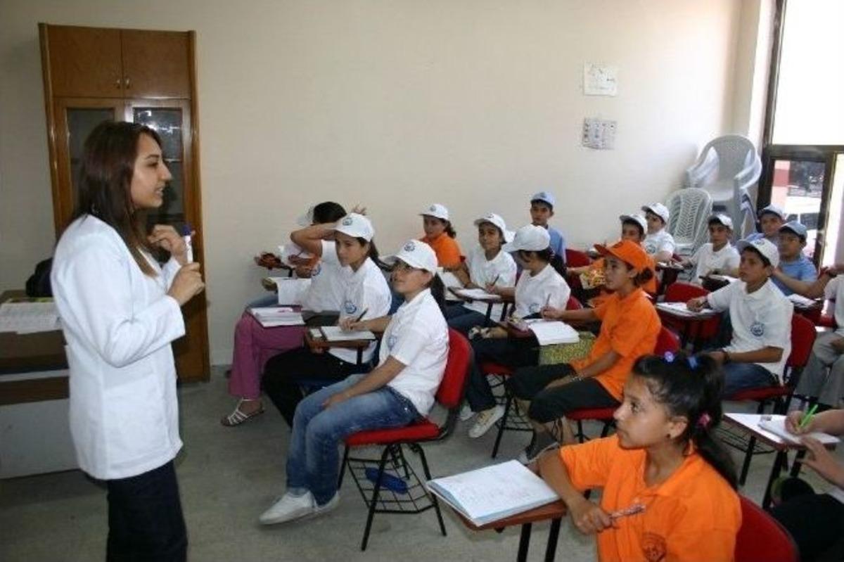 &Ccedil;ocuk Meclisi Şubeler Arası Y&uuml;zme Ve Bilgi Yarışması