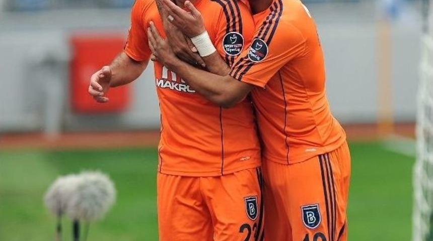 Semih&rsquo;ten Başakşehir&rsquo;e 21 Puan