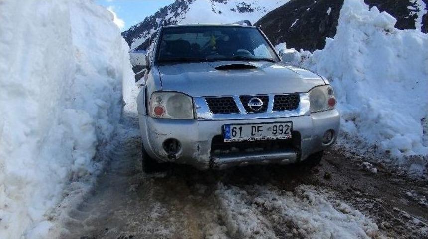 Rize&rsquo;de Mayıs Ayında Karla M&uuml;cadele