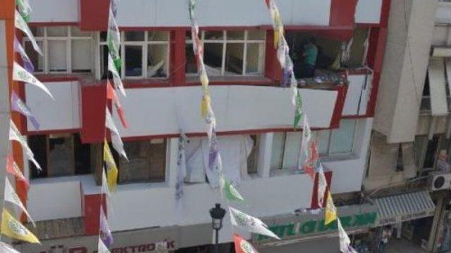 Hdp Mersin Ve Adana Il Binalarında Patlama (4)
