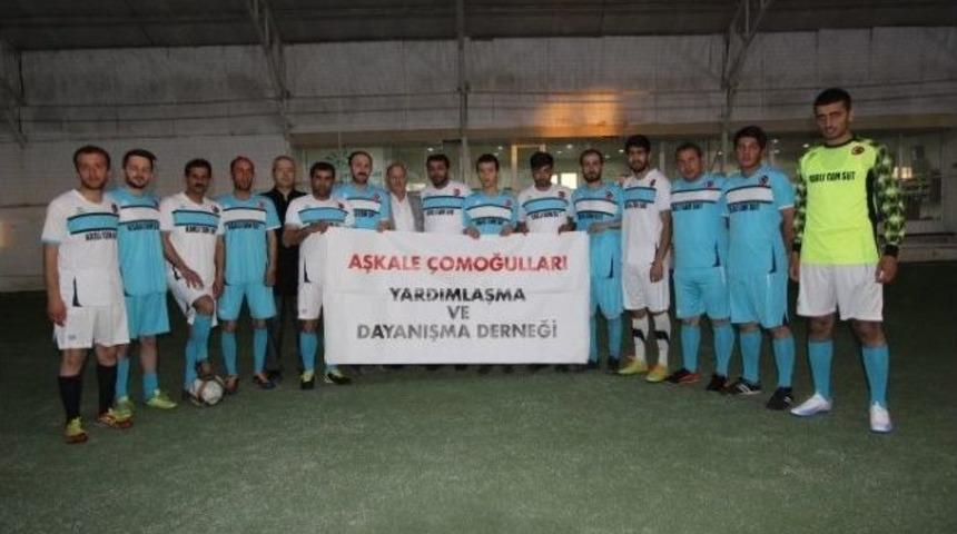 &Ccedil;omoğluları Derneği&rsquo;nden &lsquo;geleceğime Sahip &Ccedil;ıkıyorum&rsquo; Projesi