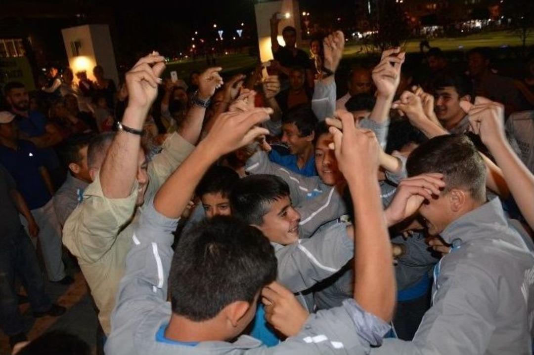 U-14 Takımının Başarısı, Manavgat&rsquo;ta B&uuml;y&uuml;k Sevince Neden Oldu