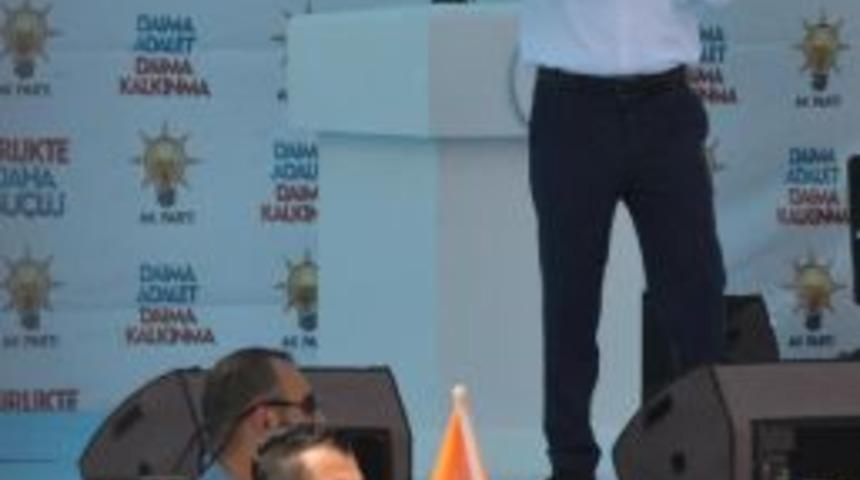 Davutoğlu; 'hdp'ye Saldırıları Kınıyorum, M&uuml;sebbipleri Kimse Sonuna Kadar Takip&ccedil;isi Olacağız'