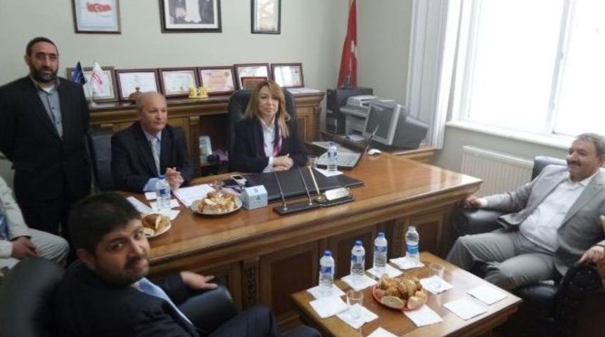 &Ccedil;alık, Emlak Komisyoncuları Esnaf Odası&rsquo;nı Ziyaret Etti